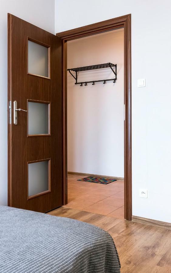 Top Floor Apartment กอร์ซุฟเวียลคอปอลสกี ภายนอก รูปภาพ