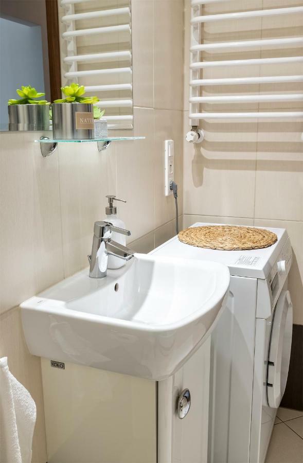 Top Floor Apartment กอร์ซุฟเวียลคอปอลสกี ภายนอก รูปภาพ
